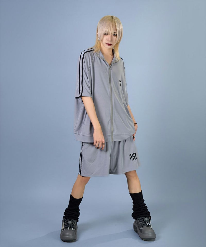 アノネジャージセットアップ