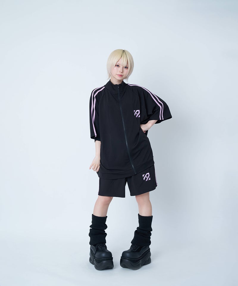 アノネジャージセットアップ