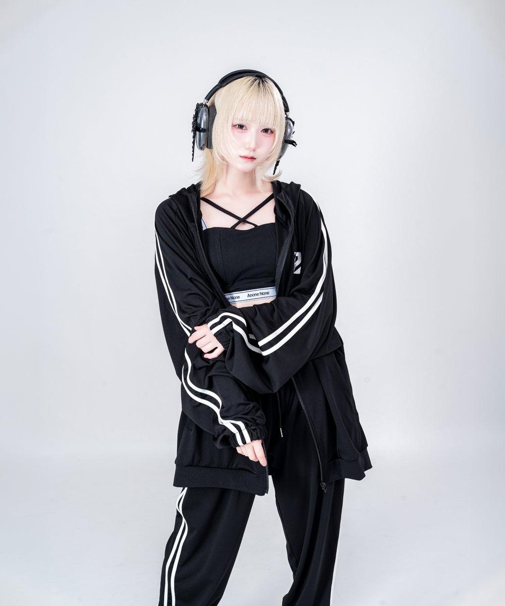 アノネジャージジャケット