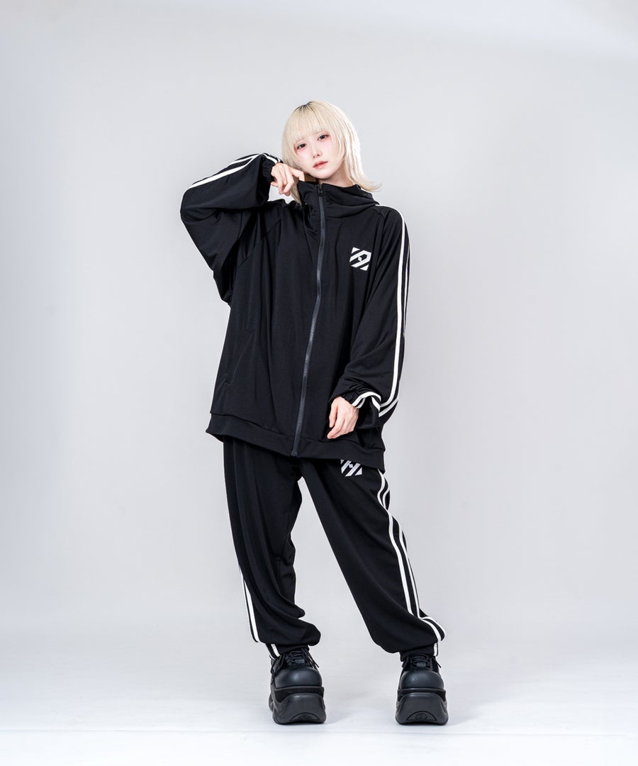 アノネジャージパンツ